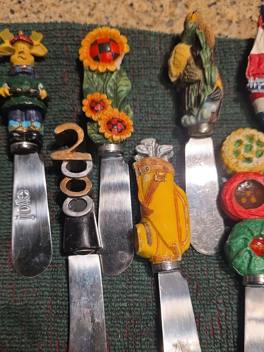Decorative Server Set with Colorful Ceramic Handles - Multi-Color